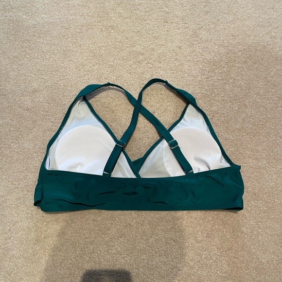 NWOT Green bikini top - Picture 2 of 3